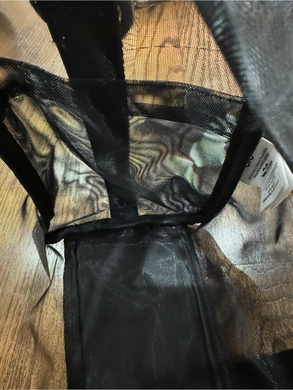 Alo Sheer Duffle Bag / gym bag NWT - Picture 4 of 7